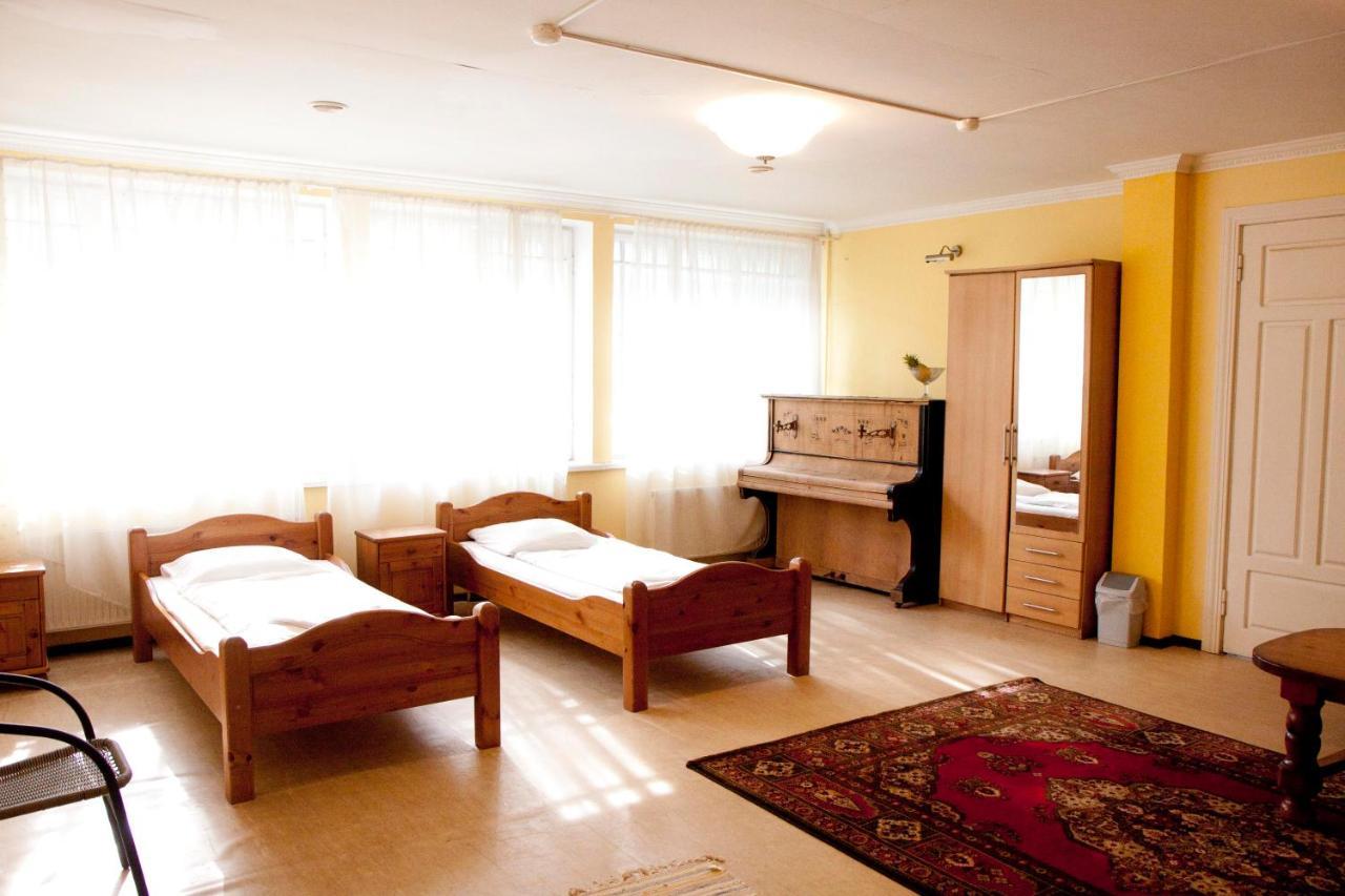 Sun Shine Apartments Jūrkalne Exterior foto